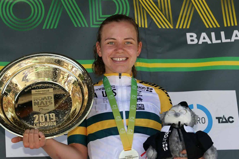 Sarah Gigante with the 2019 Road Nats trophy
