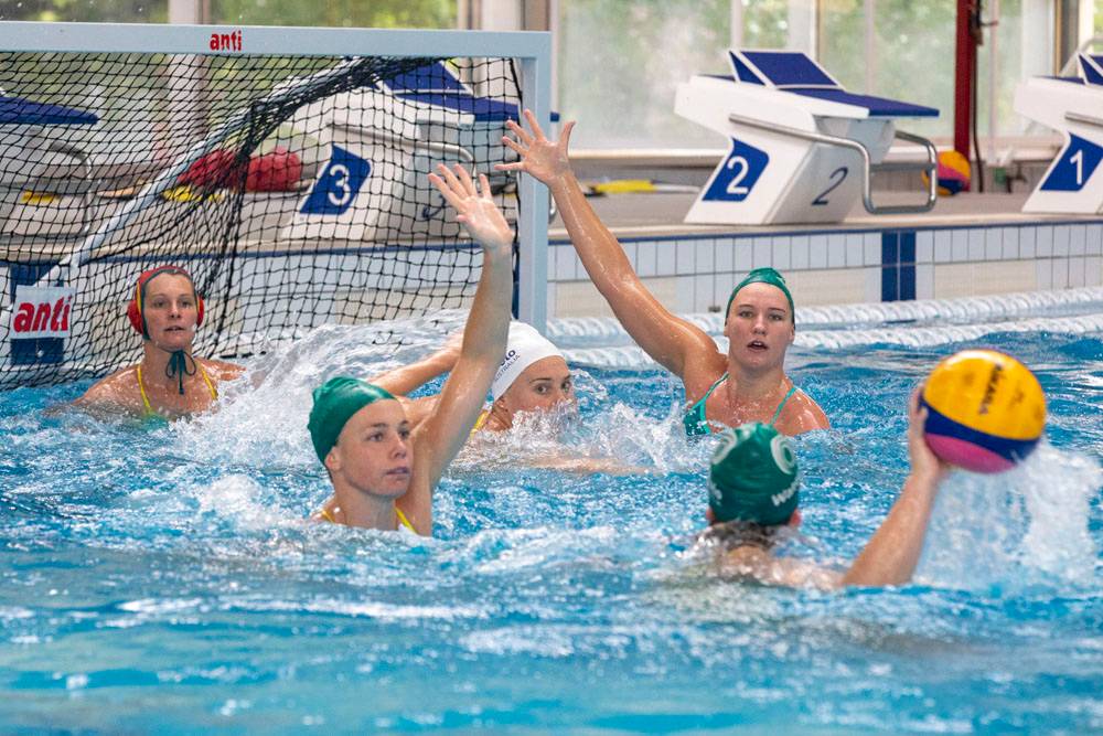 The Aussie Stingers Water Polo team trains at the AIS